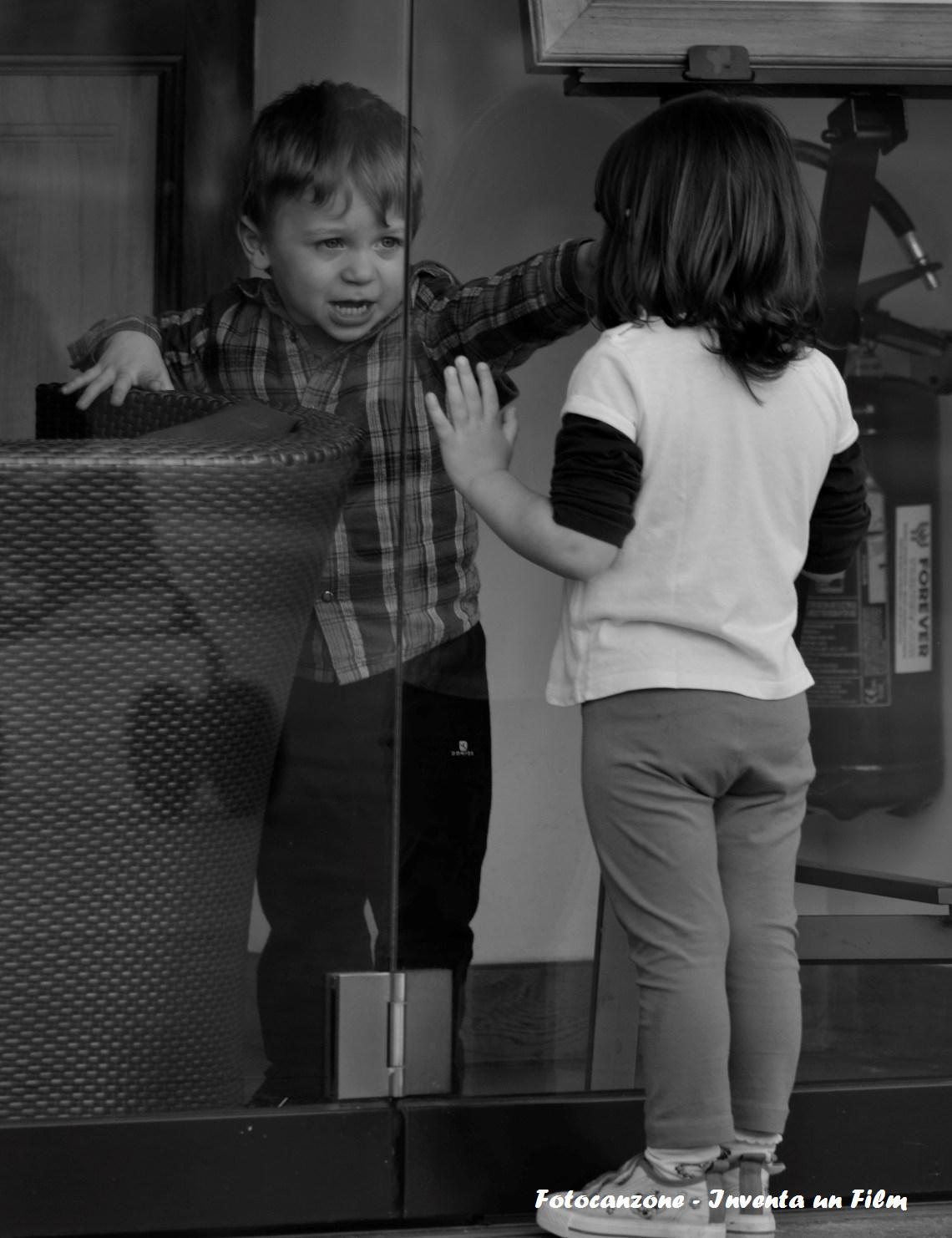 fotocanzone, caterina farina l'amico è