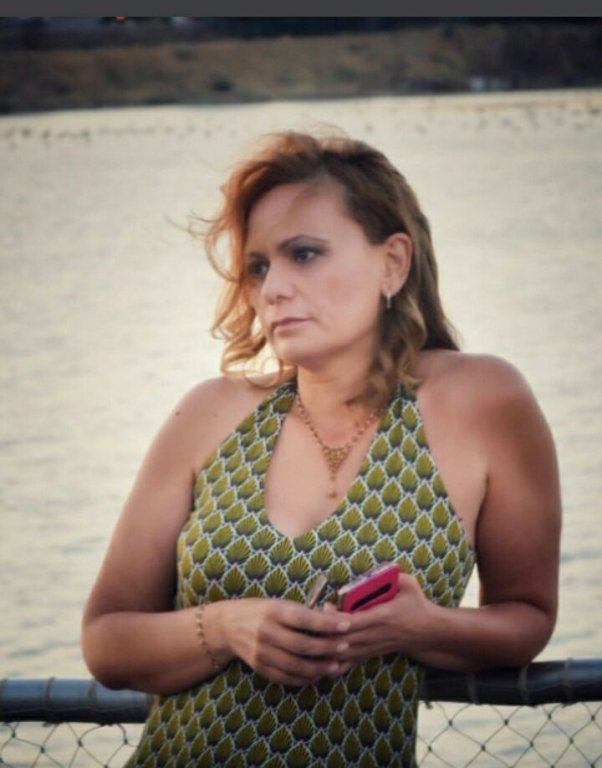 Adriana Capuano, scrittrice, Taranto, poetessa, attrice teatrale