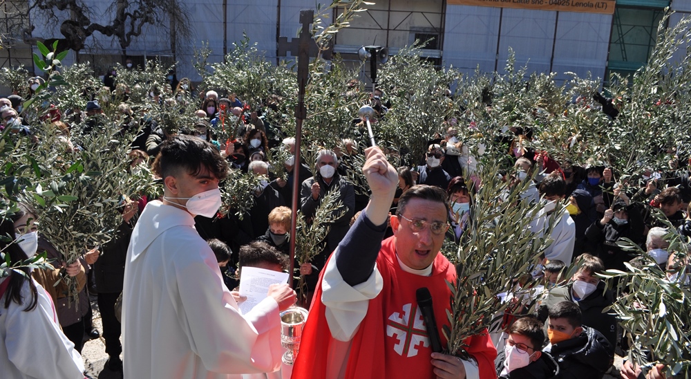 Processione della palme 2022 lenola, benedizione delle palme 2022 lenola