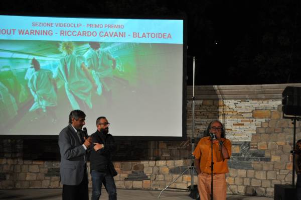 Without warning, riccardo cavani, Inventa un Film, videoclip 