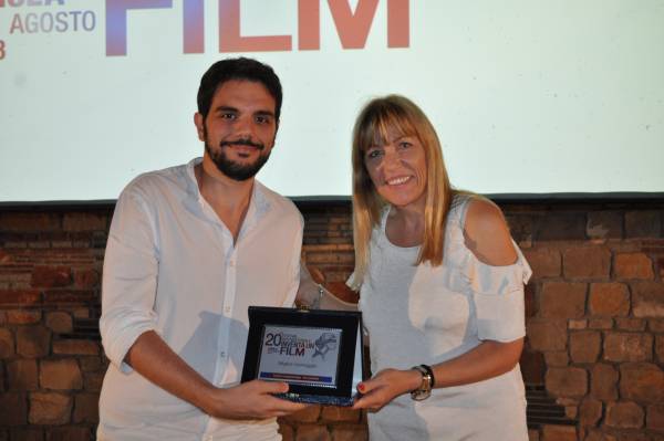 Essere Gigione, Valerio Vestoso. miglior documentario, Lenola, Inventa un Film 2018, sezione lungometraggi 